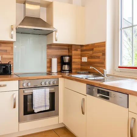 A 9 Reethaus Moewe *